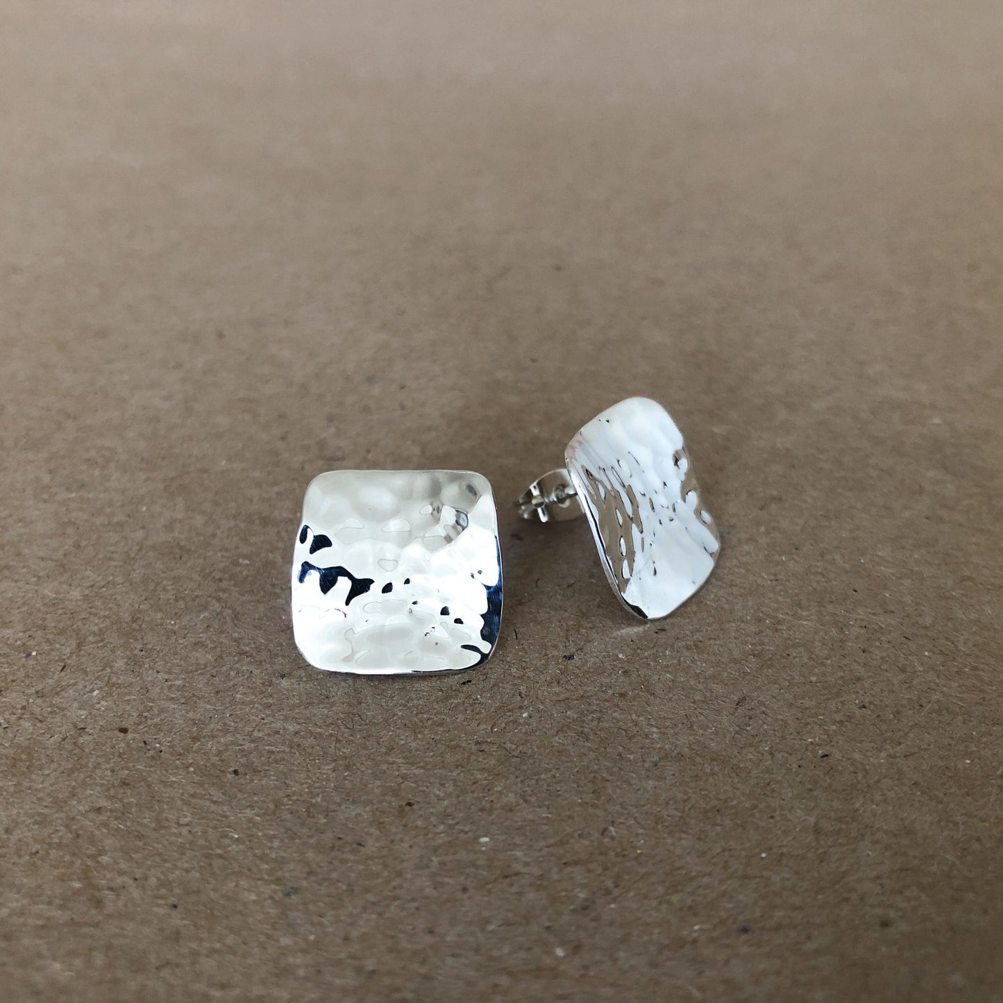 Aretes De Plata | Cuadro Con Terminado Martillado